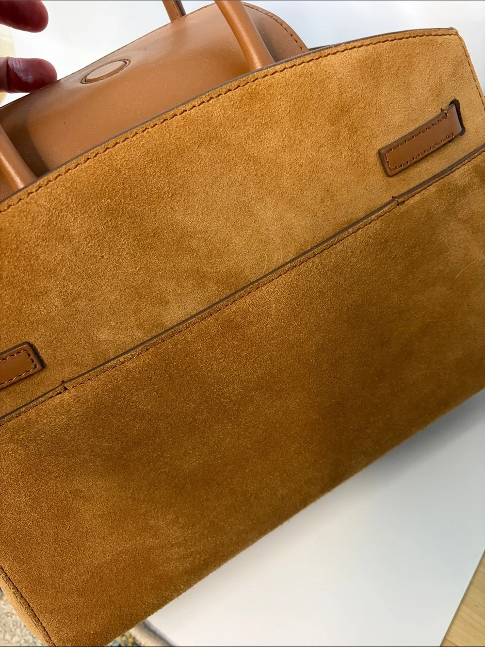 Demellier Elsa Hosk x The Midi Hudson Midi / brulee suede